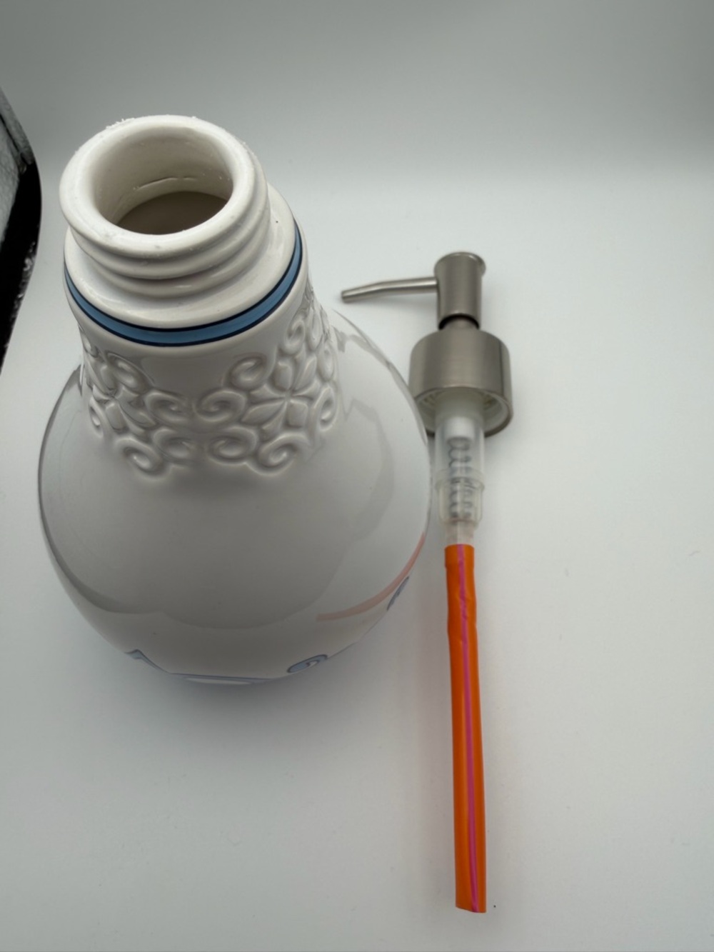 White and Blue Ceramic Soap Dispenser, Decorative Bath Accessory - Picture 6 of 7
